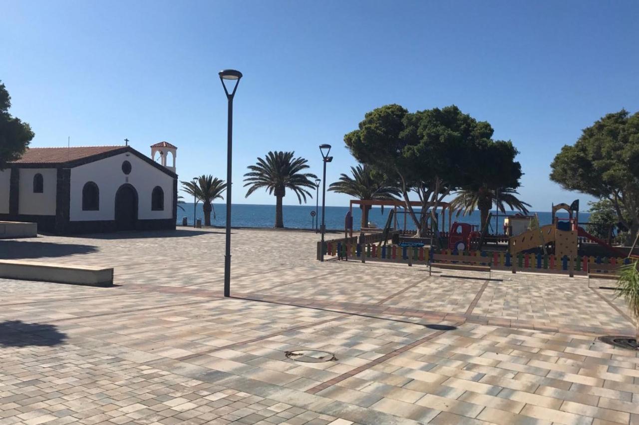 Appartement Beachfront "En La Playa" Los Reyes à Lajita Extérieur photo